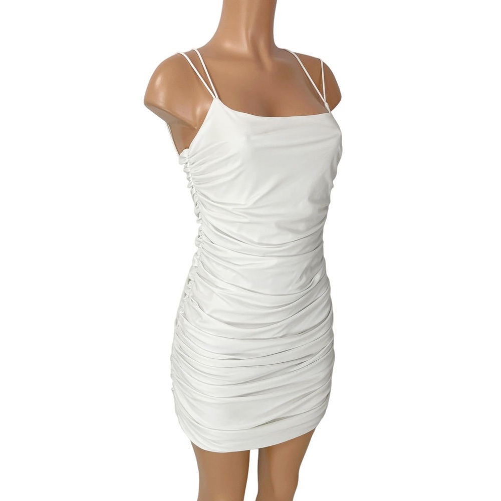 Superdown Lisa Dress - Picture 8 of 12